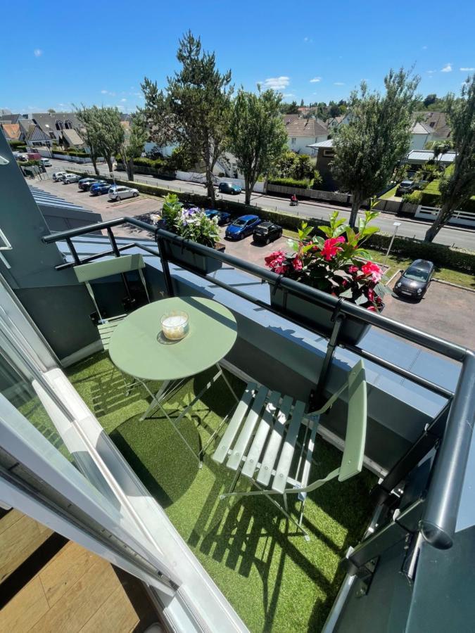 Mizar, Joli Appt Renove Avec Parking Et Balcon Apartment Courseulles-sur-Mer Exterior photo